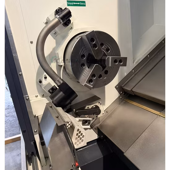 Tc40L Токарный станок с ЧПУ с наклонной станиной и токарно-фрезерным станком с револьверной головкой